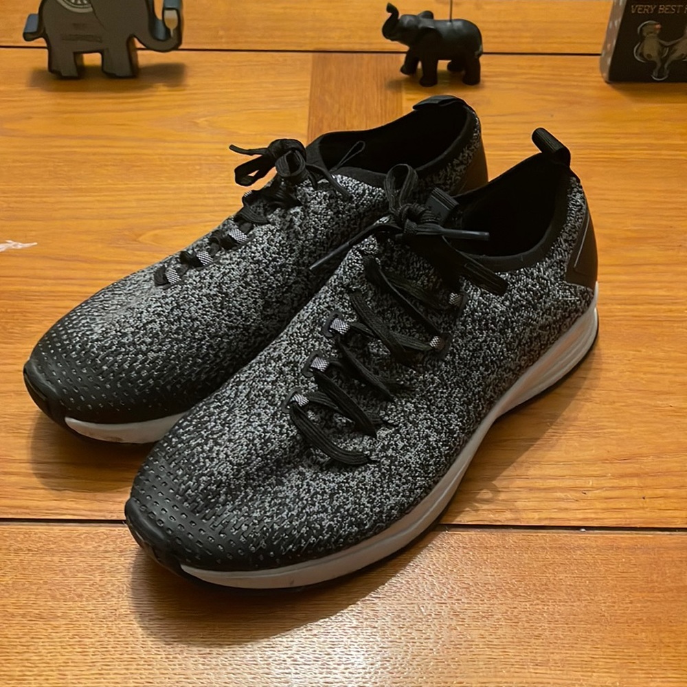 Great condition, worn a few times